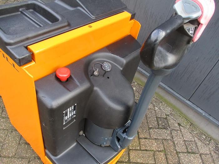 Used 2006 STILL EGU 30 - 1477