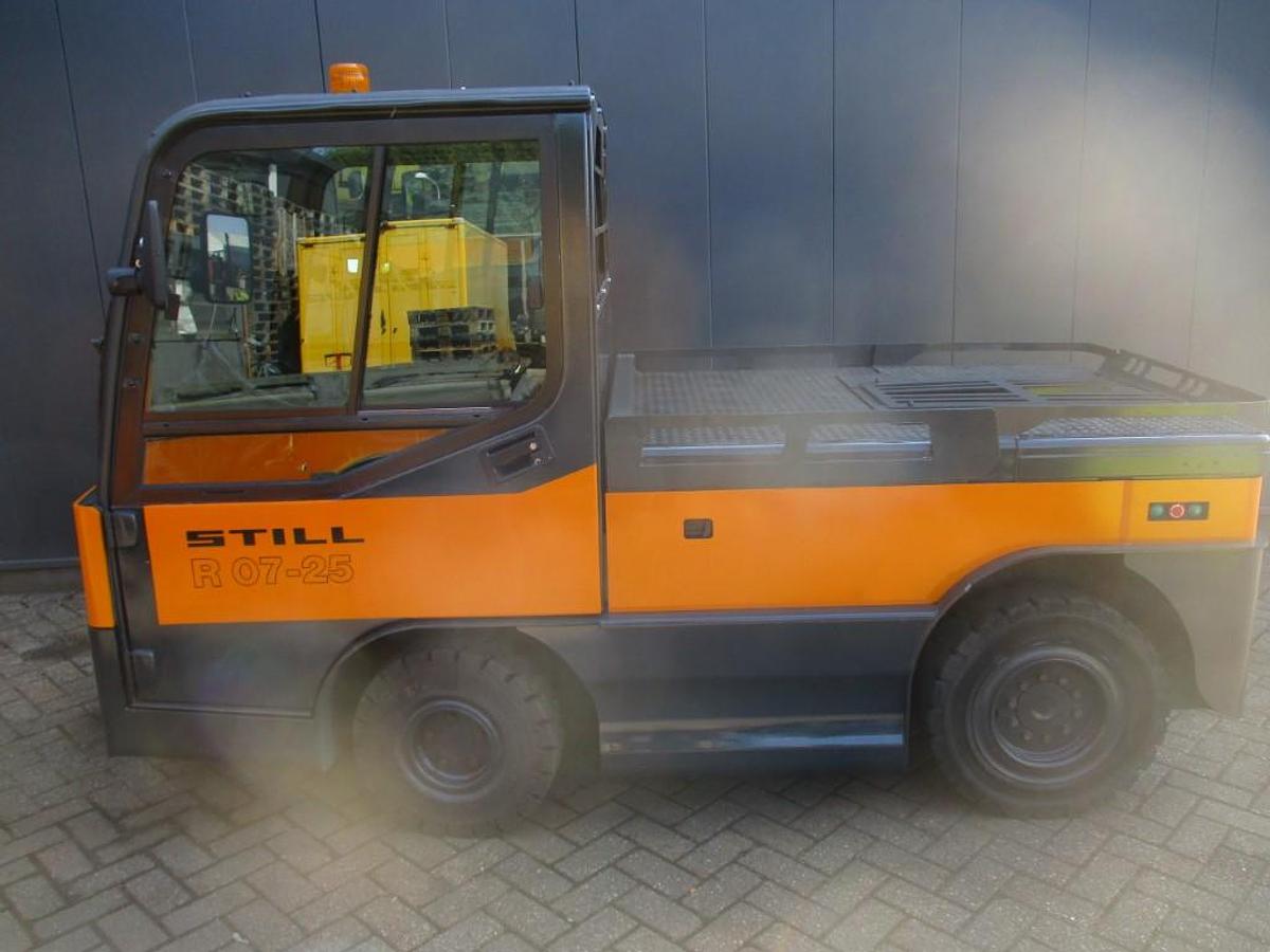 Refurbished 2015 STILL R07-25