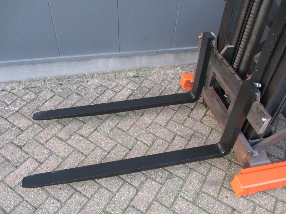 Refurbished 2012 BT TOYOTA RWE120 triplex - 3466