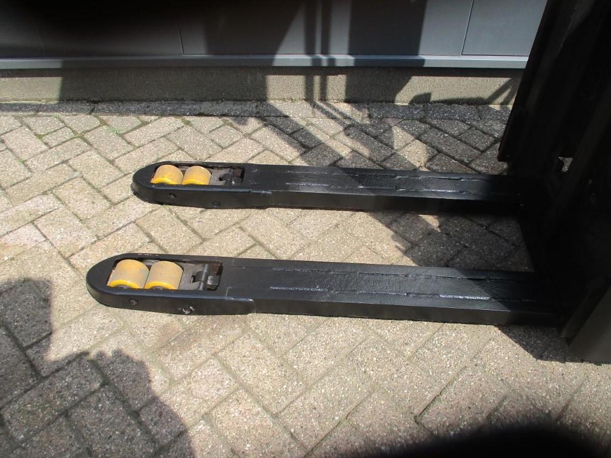 Refurbished 2015 BT SWE 200D