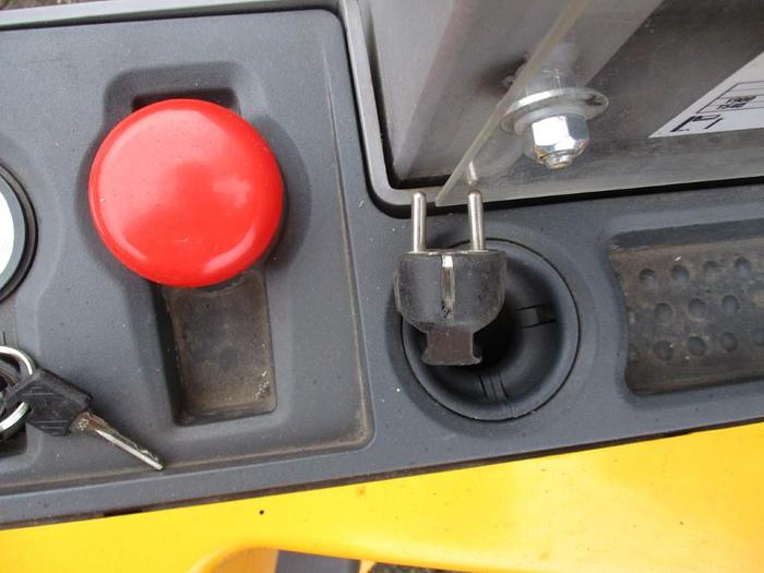 Refurbished 2017 Jungheinrich EJC M10