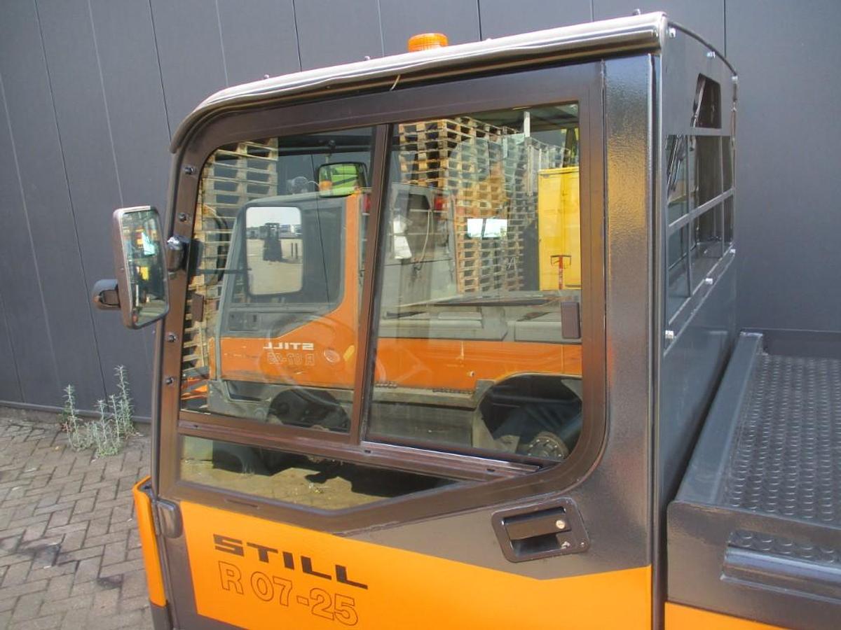 Refurbished 2015 STILL R07-25