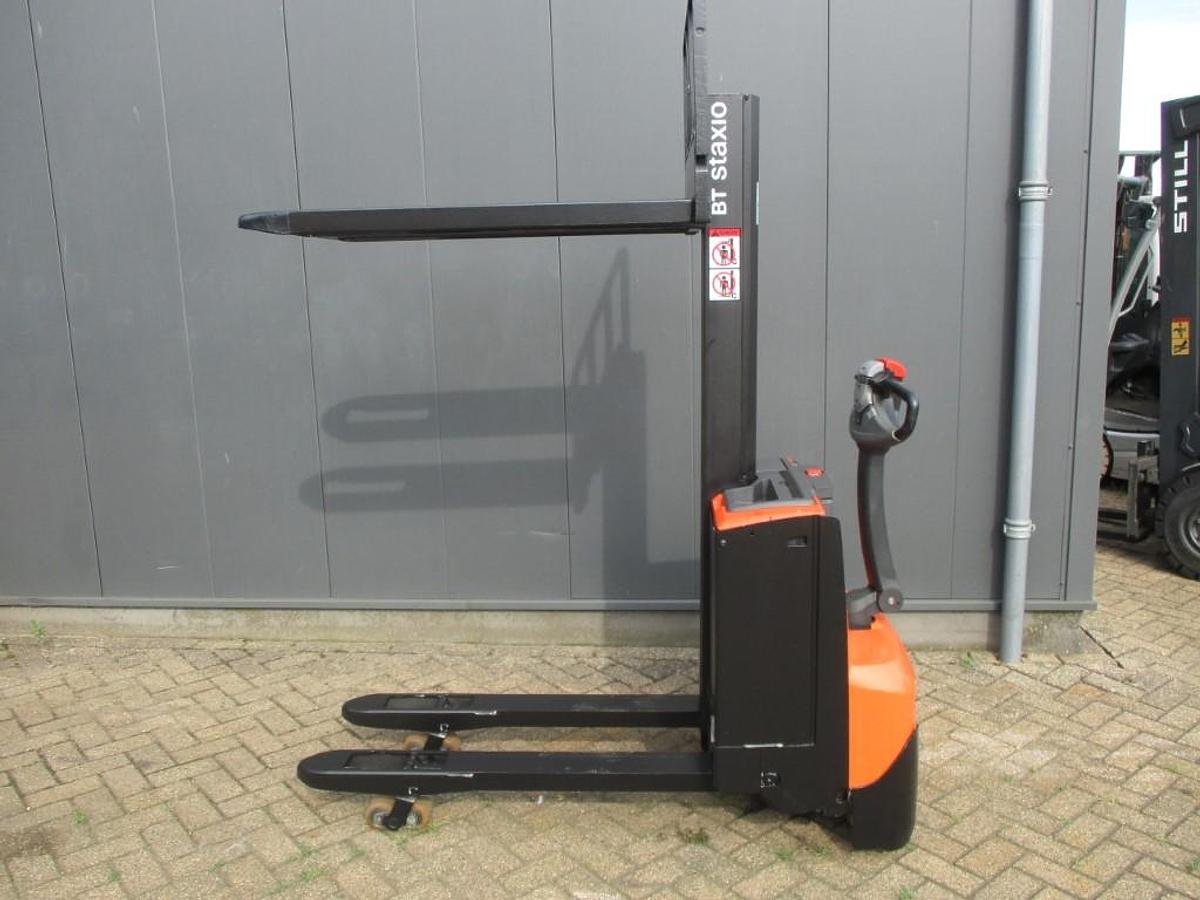 Refurbished 2015 TOYOTA BT SWE 080L - 1120