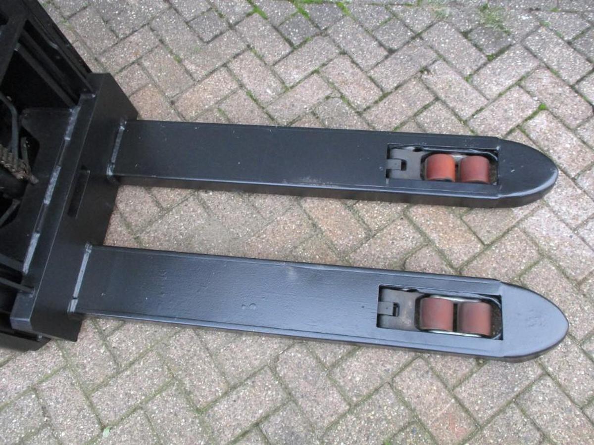 Refurbished 2016 BT SPE 200L - 2469