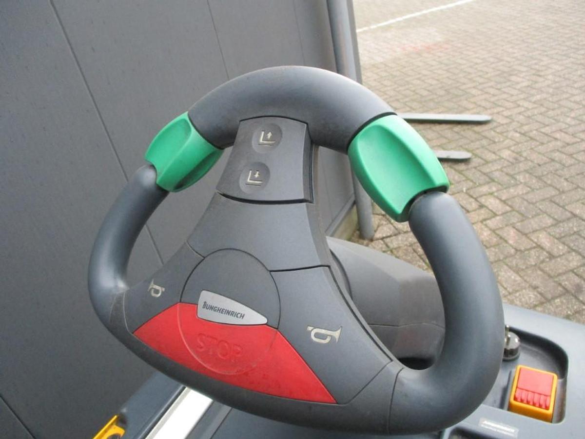 Refurbished 2017 Jungheinrich  EZS130 - 8236