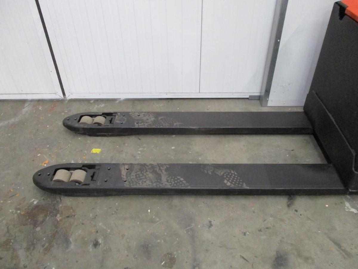 Refurbished 2020 TOYOTA LWE250 - 1277