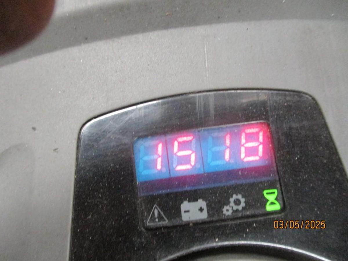 Refurbished 2017 TOYOTA SWE 120 - 1518