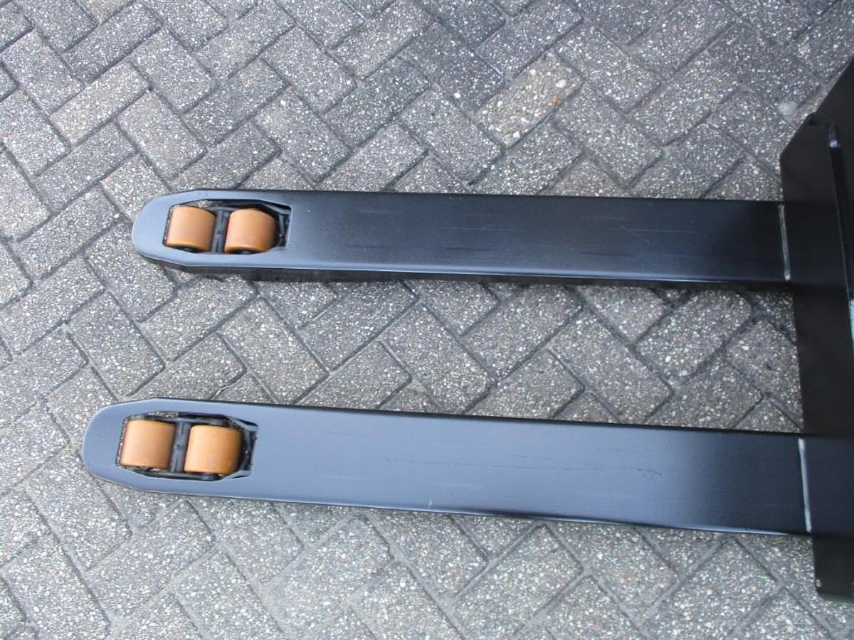 Refurbished 2016 BT TOYOTA LWE160 - 737