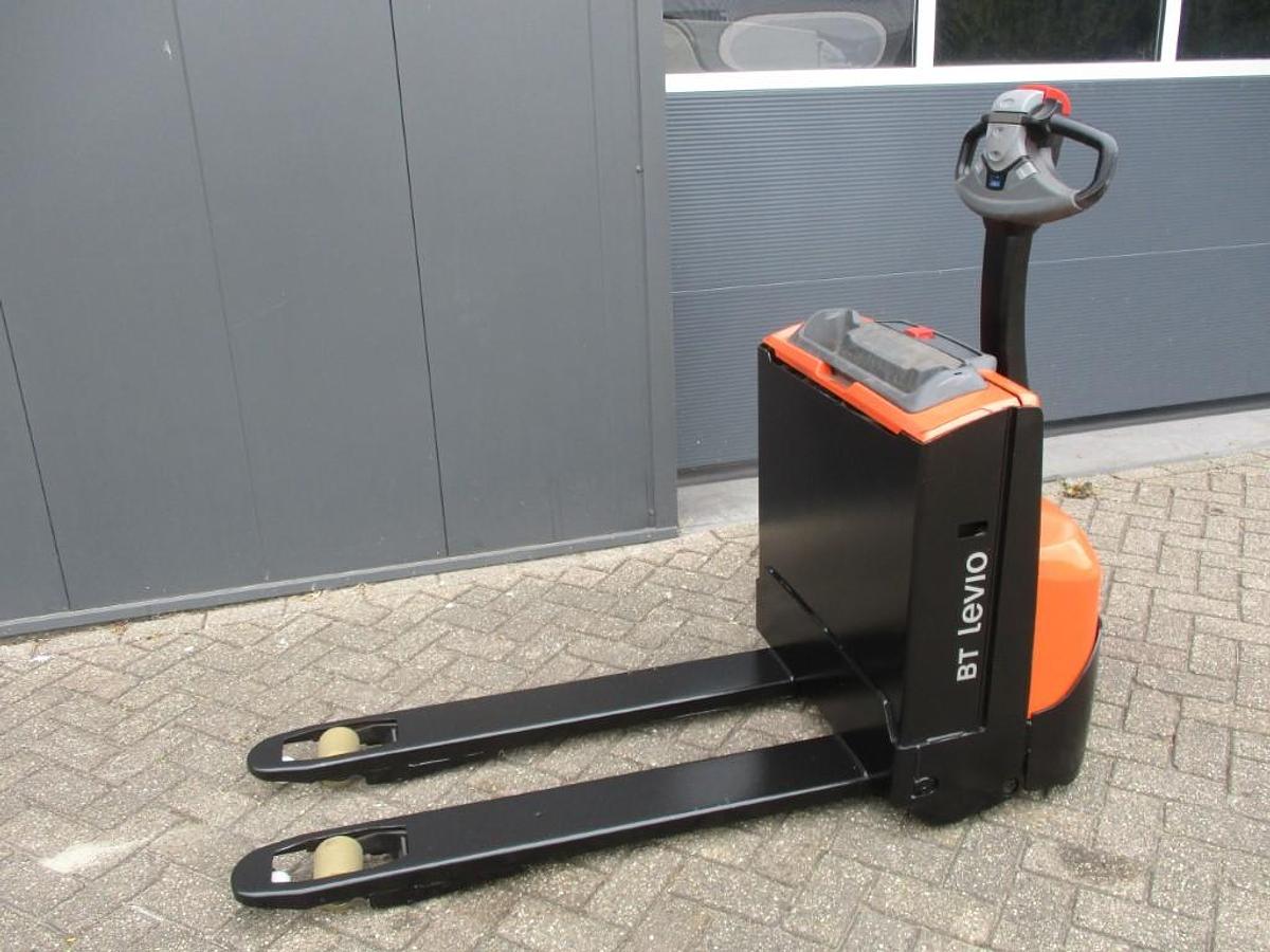 Refurbished 2020 TOYOTA LWE140 - 379