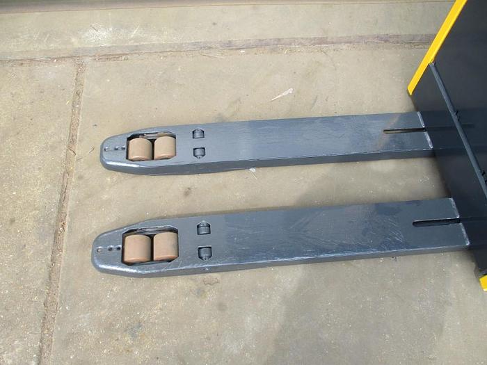 Used 2013 Jungheinrich - 5715