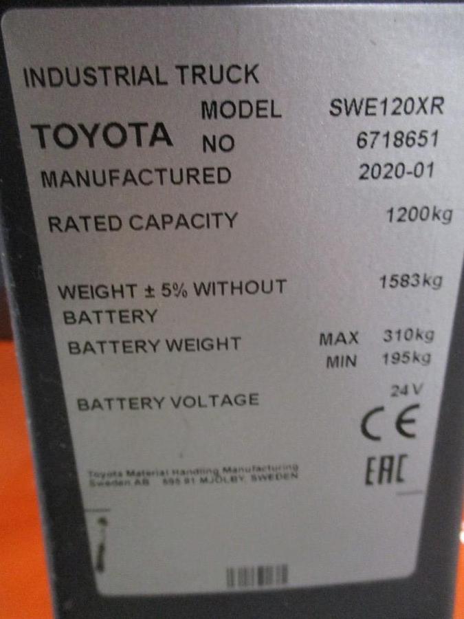 Refurbished 2020 TOYOTA SWE120XR triplex - 594