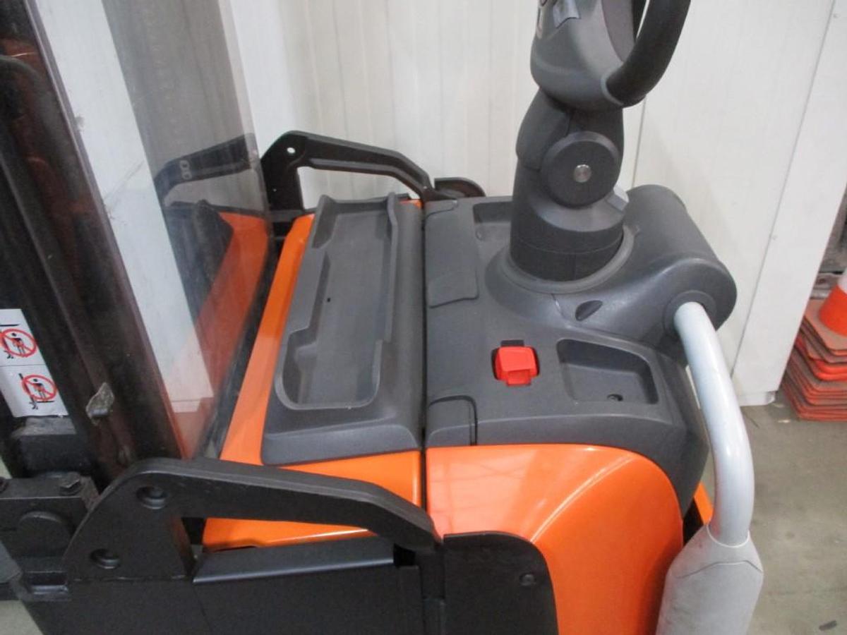Refurbished 2021 TOYOTA SPE120 - 52