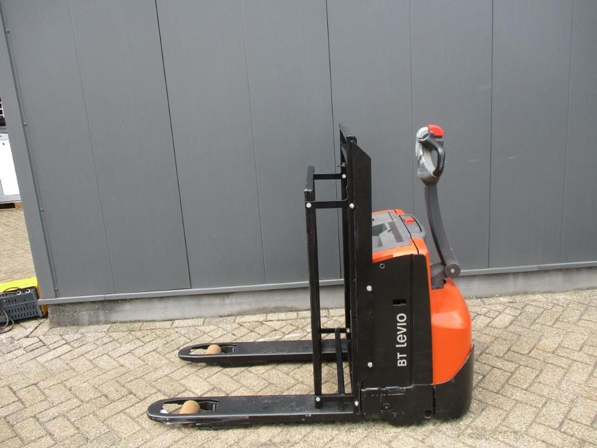 Refurbished 2019 TOYOTA LWE160 - 831