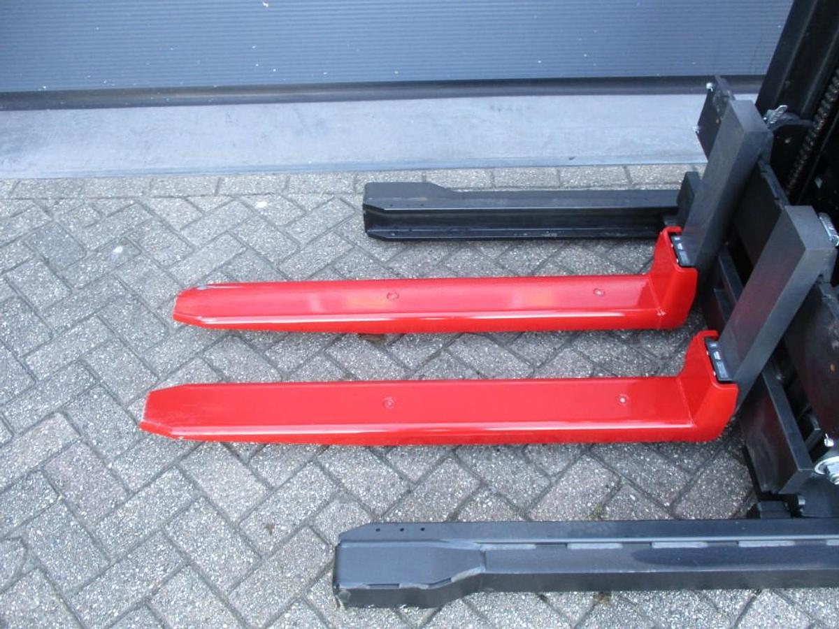 Refurbished 2024 TOYOTA SWE120XR  - 133