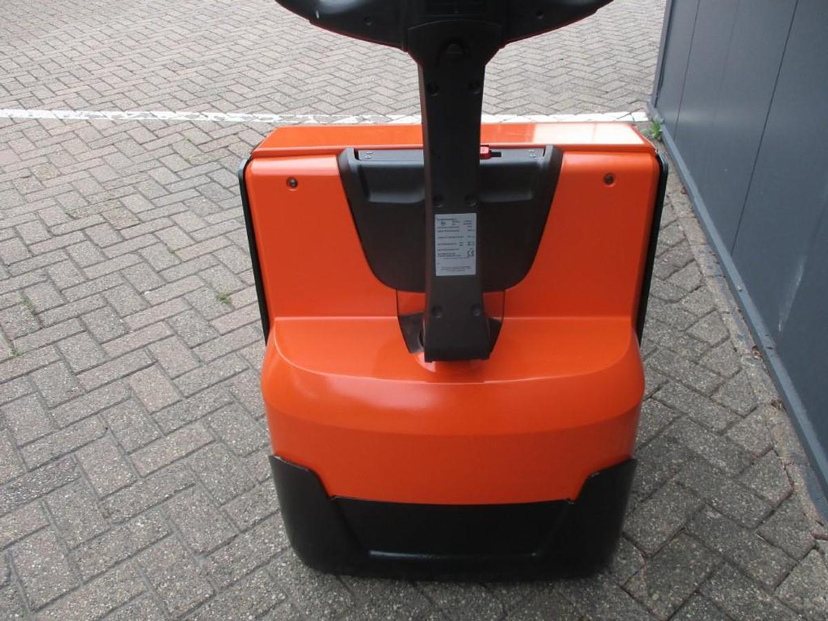 Refurbished 2015 TOYOTA BT LWE 200 - 1108