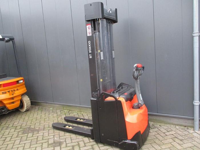 Refurbished 2017 TOYOTA SWE 160L - 815