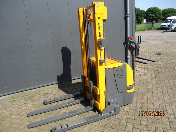 Refurbished 2011 Jungheinrich EJC B14