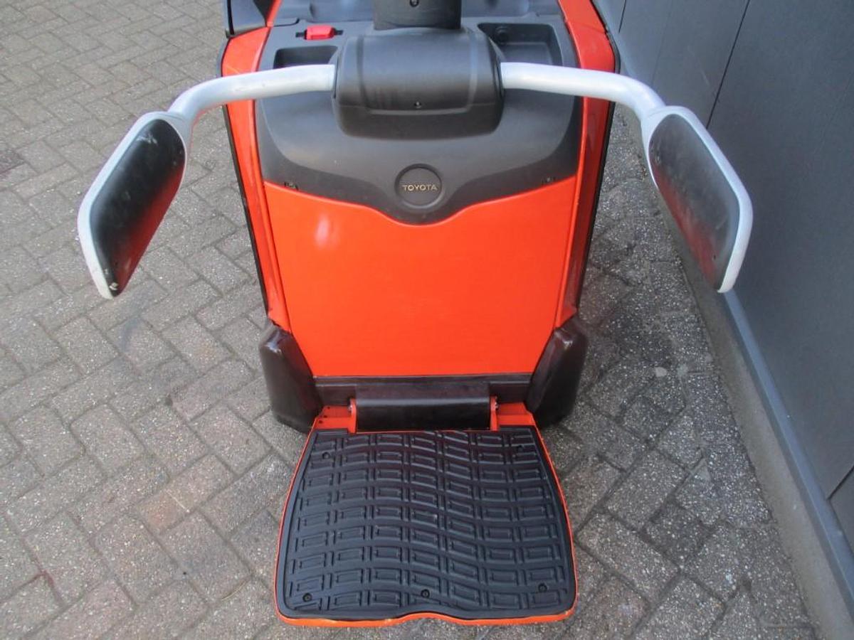 Refurbished 2020 TOYOTA LPE 250 - 1482