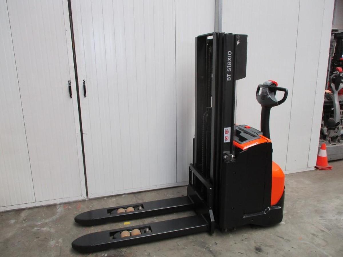 Refurbished 2015 TOYOTA BT SWE 120L - 1437