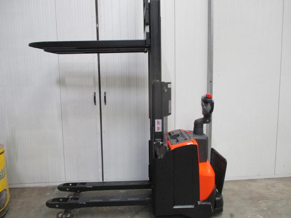 Refurbished 2015 TOYOTA BT SWE200D - 1221