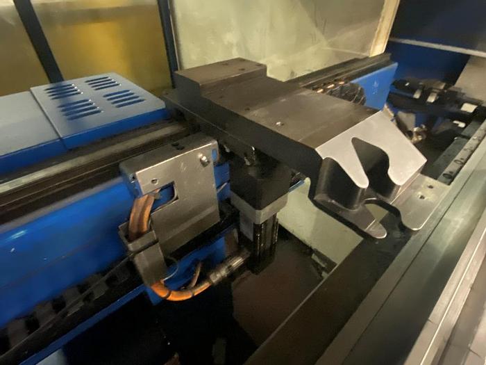 Used 2003 Trumpf TrumaBend V230 CNC Pressbrake