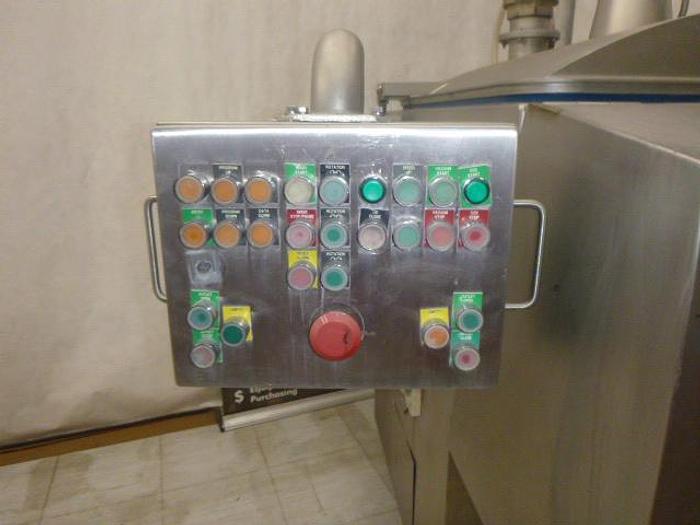 Used Wolfking Dual Shaft Paddle Blender, Vacuum and CO2, Md#TSMV400L