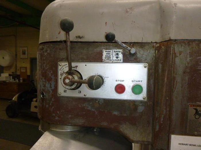 Used Hobart Planetary Mixer with SS Bowl & Guard; Md#V-1401
