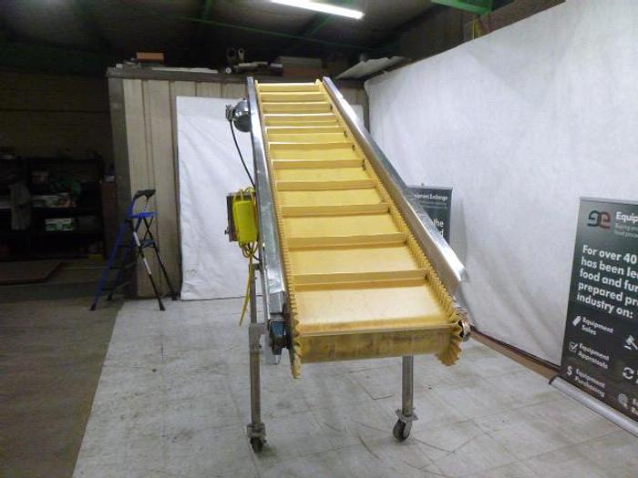 Used Incline Conveyor; 22"W x 11'L