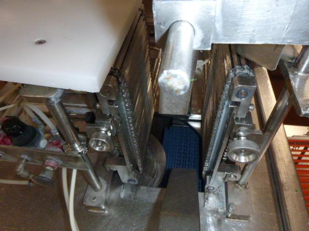 Used Great Lakes Slicer with Loading System; Model#1085SS