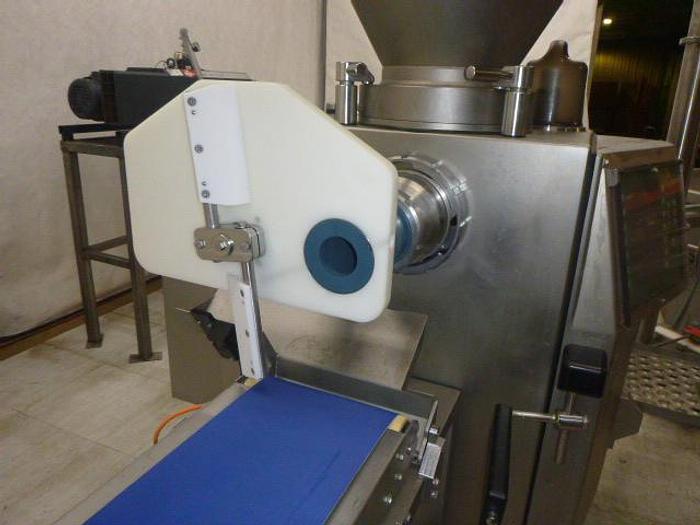 Used Vemag Vacuum Filler; Md#HP25E with Loaf Cutter and Load Hopper