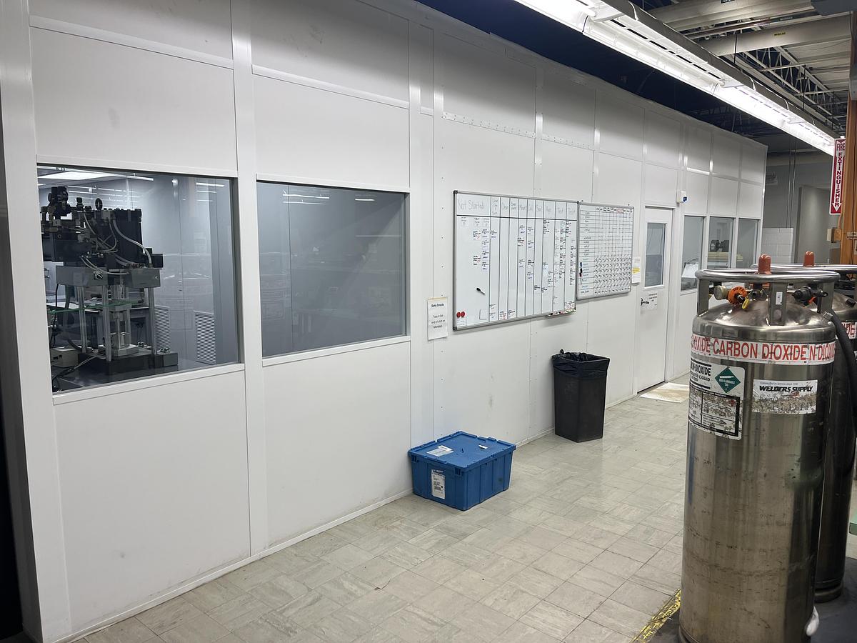 Used Starrco Modular Clean Room