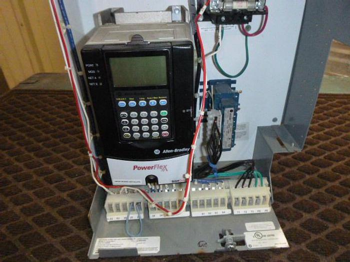 Used ALLEN BRADLEY Powerflex VFD; .5HP