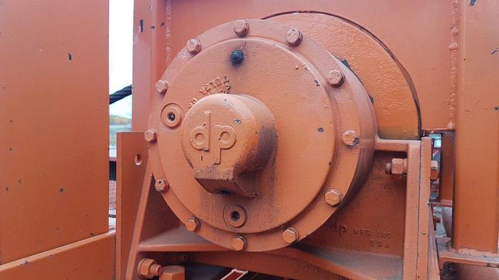 Used 2002 WELCAN 4 Axle Carrier Style Oilfield Pump / Kill Truck