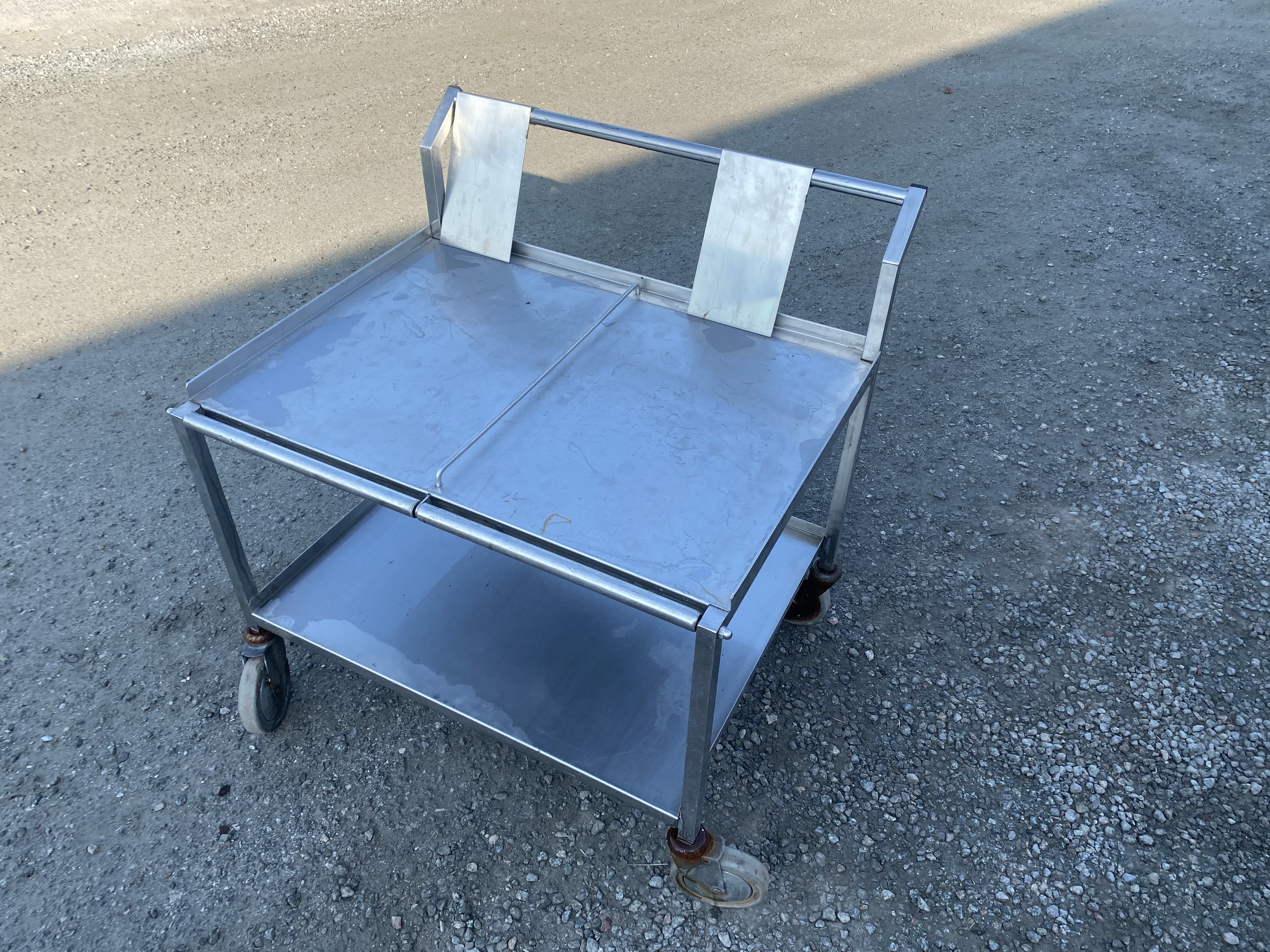 Begagnad Vagn 85x64cm