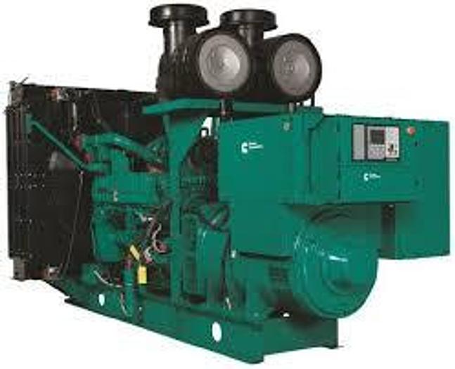910 kW 2019 Cummins QST30G4 Diesel Generator