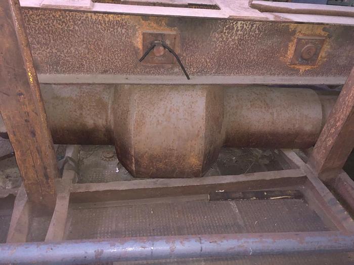 Used 1968 TMP VORONEZH K8542 1600t MECHANICAL HOT STAMPING PRESS