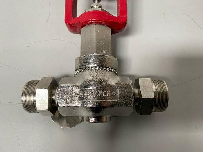 Used Bagder Meter Type BLRA Model 4 Research Control Valve 1002GCN36SV0PAEP36