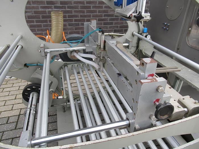 Gebruikt 2003 Mespack H-210 D