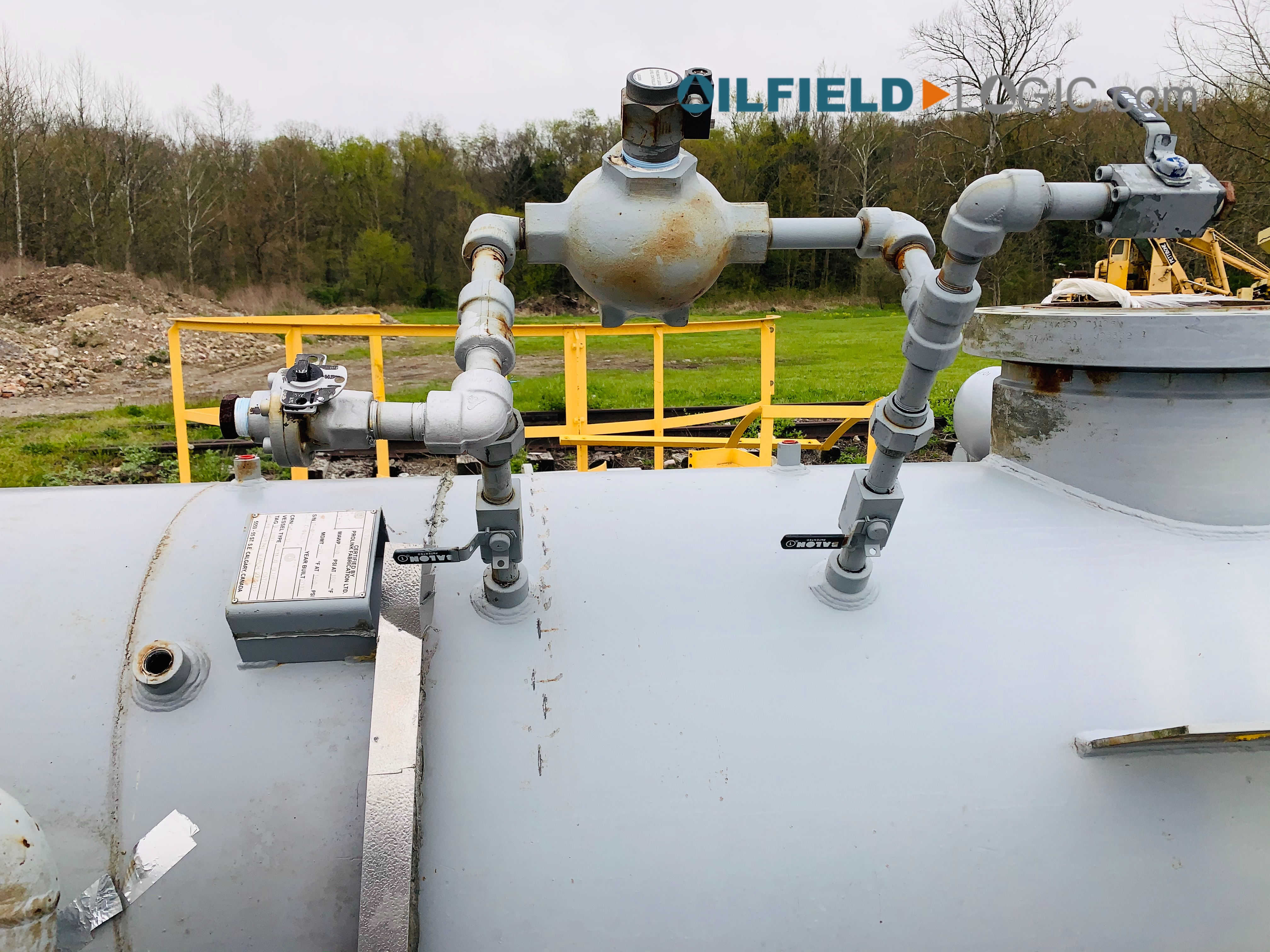 Used Filter Separator, Vertical, 42"x9'8", 1440#