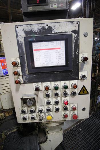Used CINCINNATI MILACRON 220-8 CENTERLESS GRINDER TYPE LR