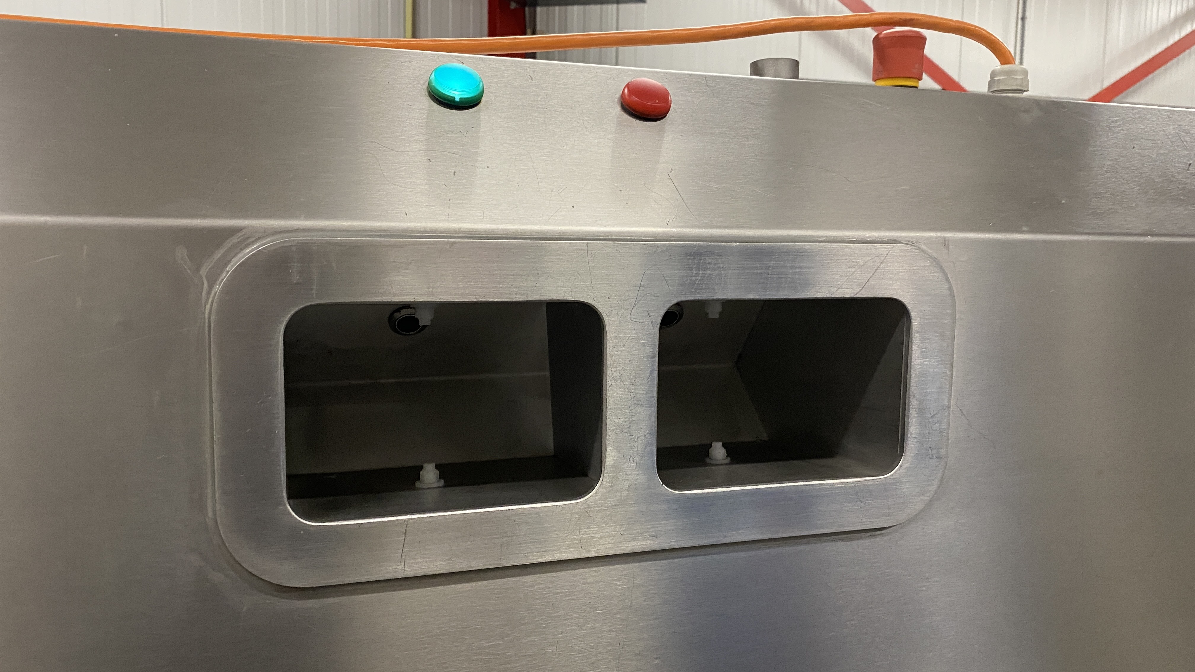 Used Cleancontrol Hygiene station