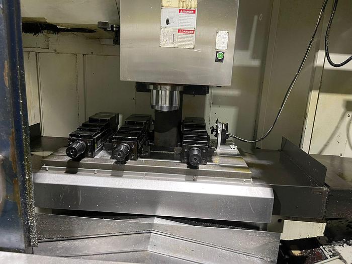 Used Used EUMA EQ-860 High Speed Machine Center
