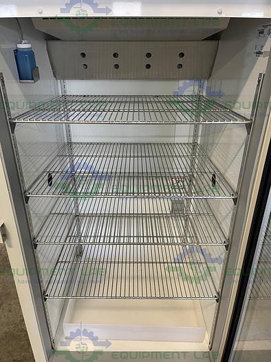 Used VWR VCR430A20 Laboratory Refrigerator 1C, 29 Cu,Ft