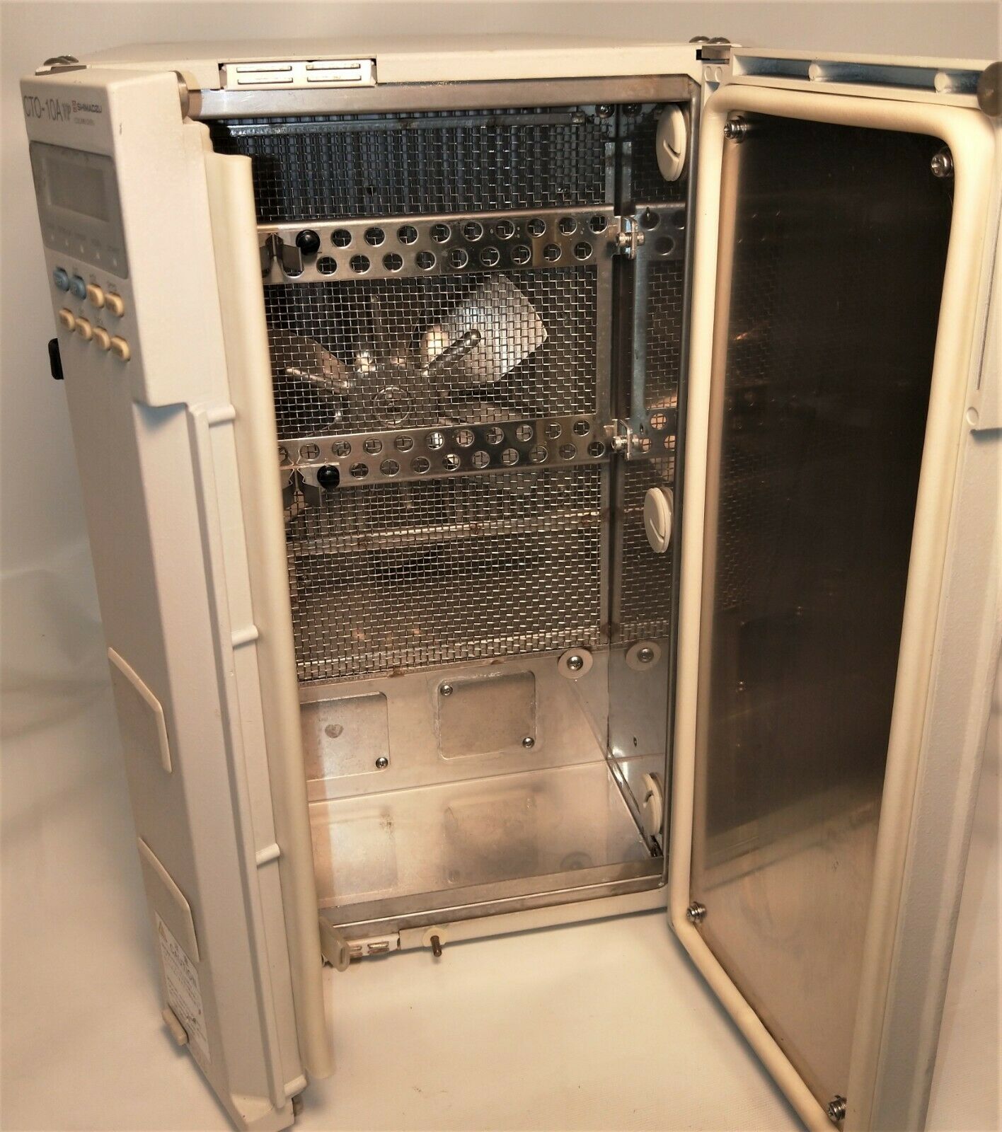 Used Shimadzu CTO-10A VP Column Oven
