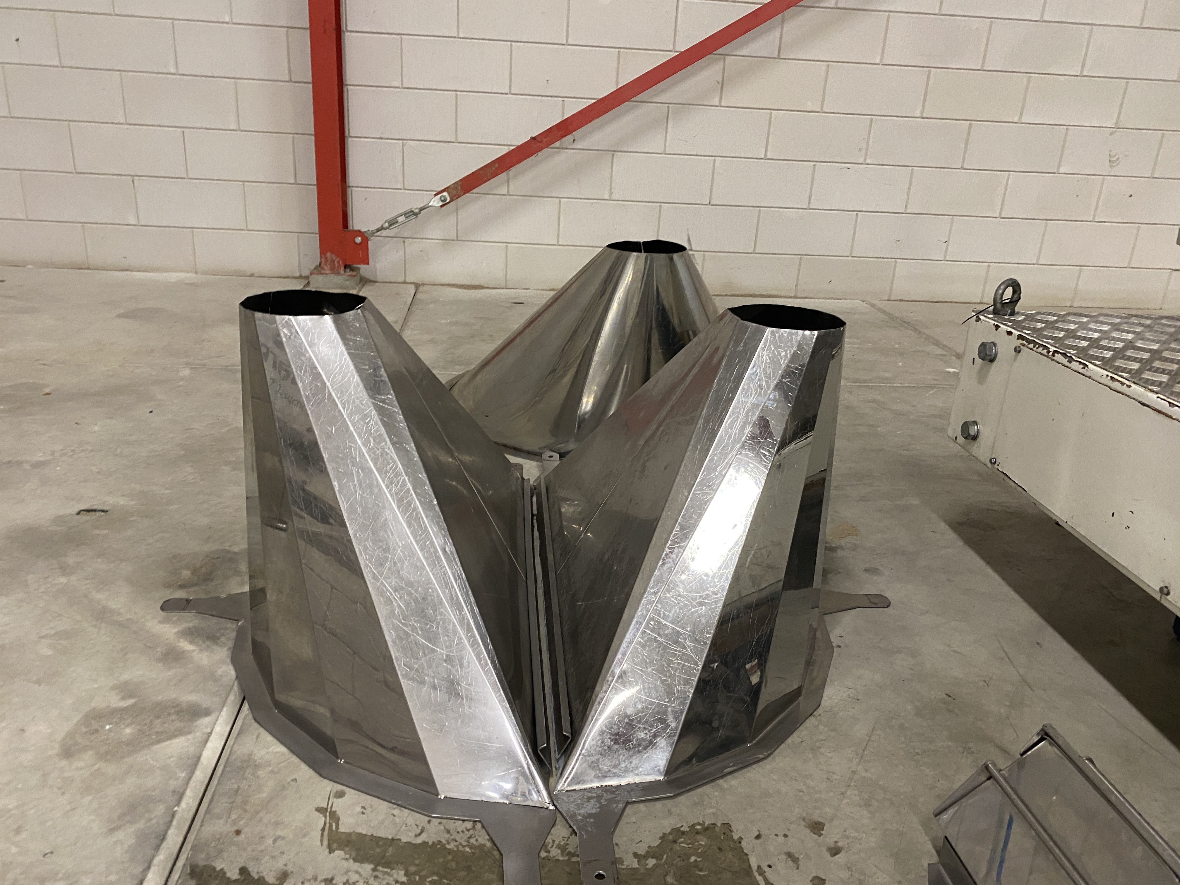 Used 2011 Yamato 20 heads Multihead weigher, 2 x 10