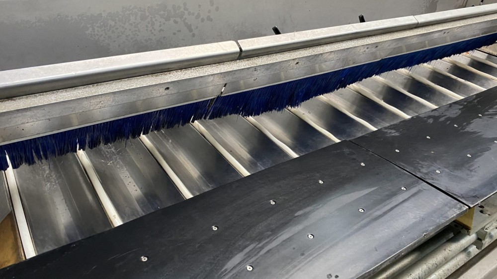 Used Affeldt 16 channel lineair weigher