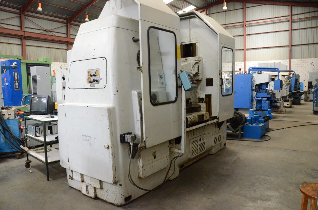 Usado PFAUTER P 1250 Talladoras de Fresa Madre #4317