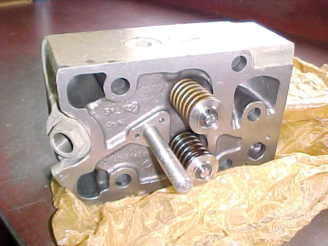 Used CYLINDER HEADS MWM RHS 518
