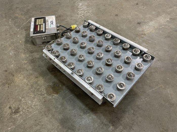 Used WSB2015 Ball-Top Shipping Scale