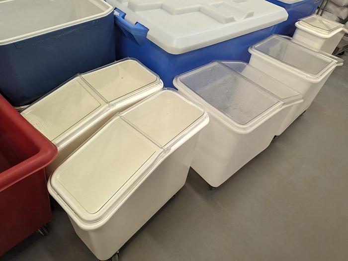 Used Prep Containers & Ingredient Bins